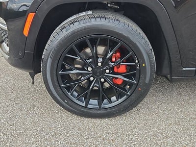 2023 Jeep Grand Cherokee Summit