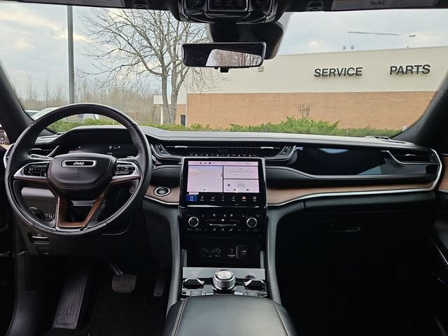 2023 Jeep Grand Cherokee Summit