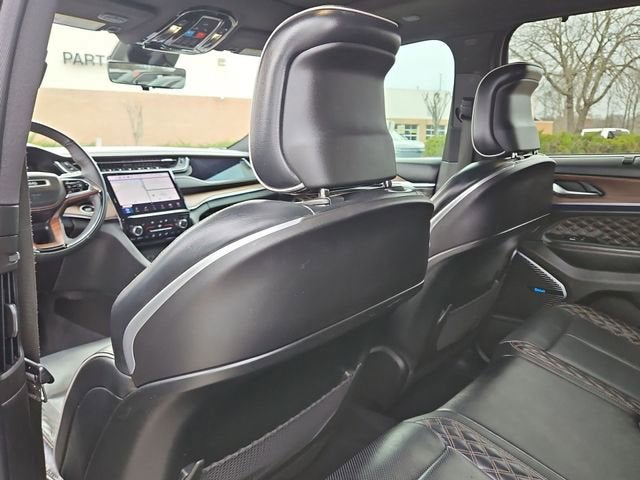 2023 Jeep Grand Cherokee Summit