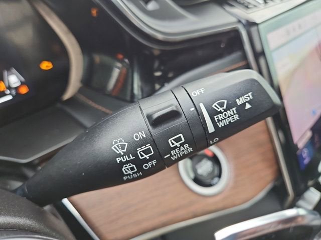 2023 Jeep Grand Cherokee Summit