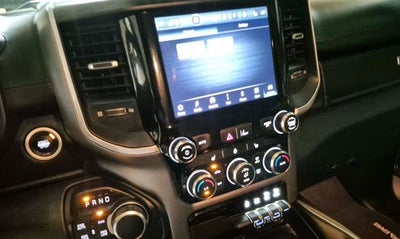 2022 RAM 1500 Big Horn Crew Cab 4x4 5'7" Box