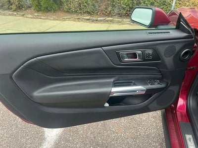 2025 Ford Mustang GT Premium Fastback