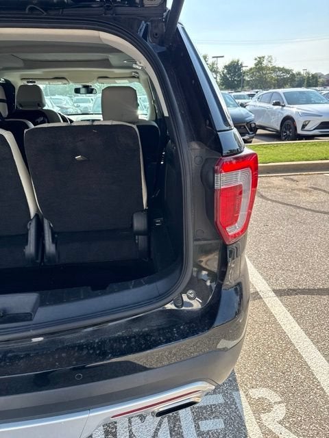 2017 Ford Explorer Platinum