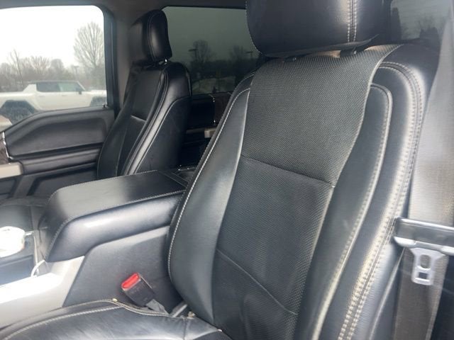 2017 Ford Super Duty F-250 SRW Lariat