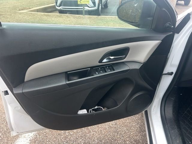 2011 Chevrolet Cruze LS