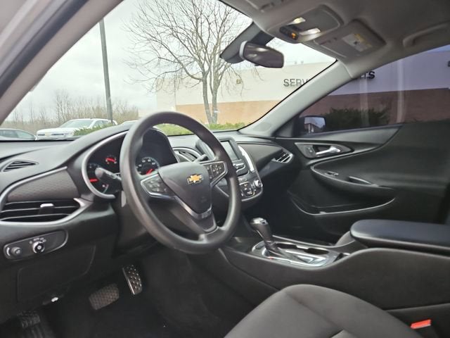 2017 Chevrolet Malibu LS