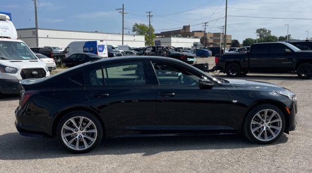 2022 Cadillac CT5 Sport