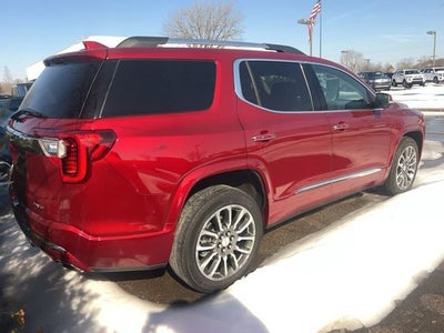 2022 GMC Acadia Denali