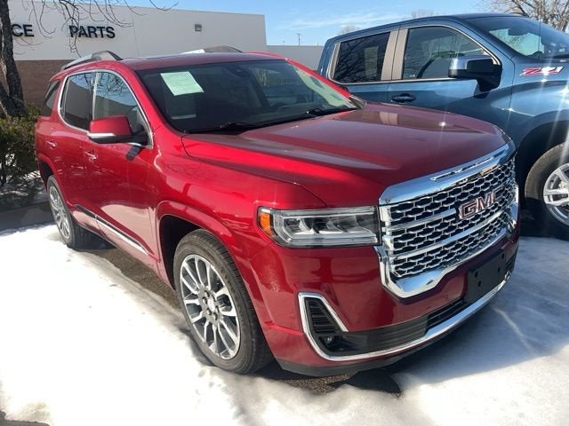 2022 GMC Acadia Denali