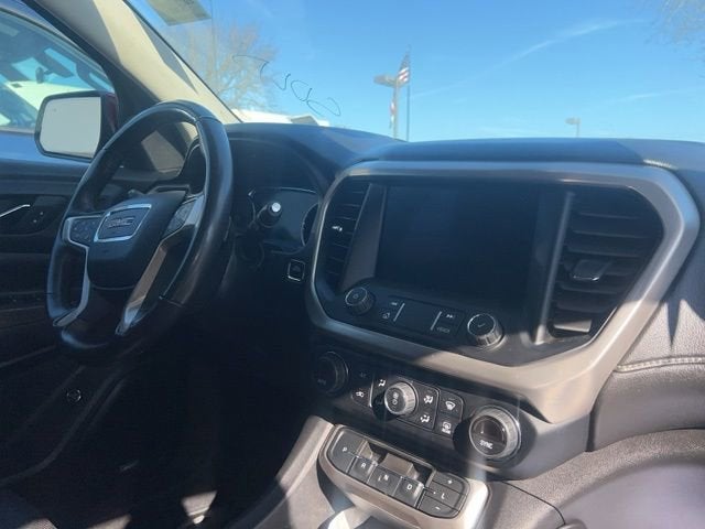 2022 GMC Acadia Denali