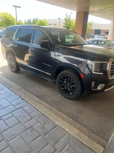 2023 GMC Yukon SLT
