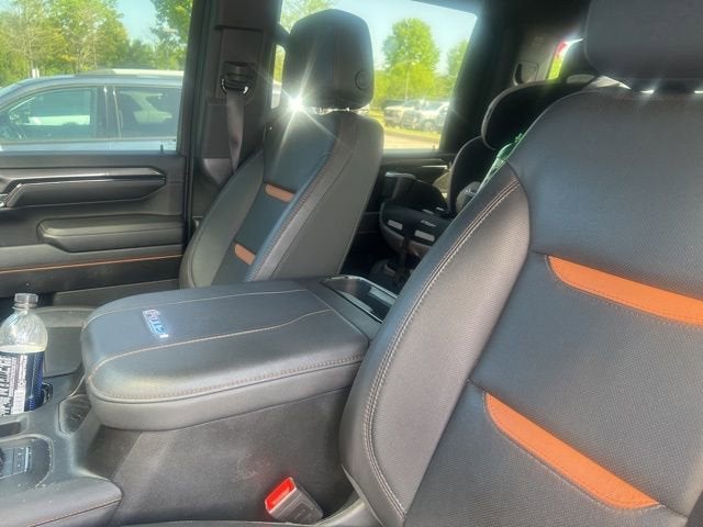 2025 GMC Sierra 2500 HD AT4