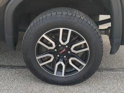 2022 GMC Sierra 1500 Limited AT4