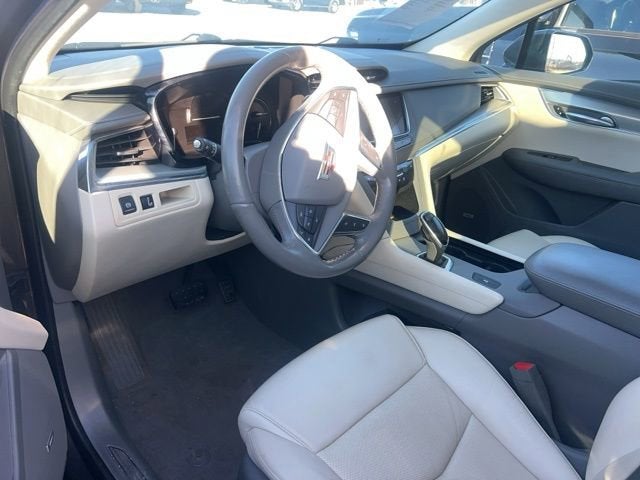 2019 Cadillac XT5 Luxury FWD