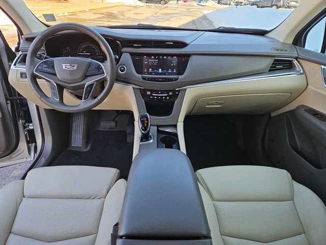 2017 Cadillac XT5 Luxury AWD
