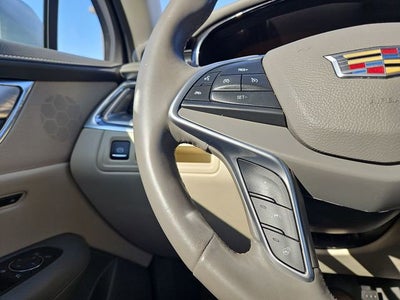 2017 Cadillac XT5 Luxury AWD