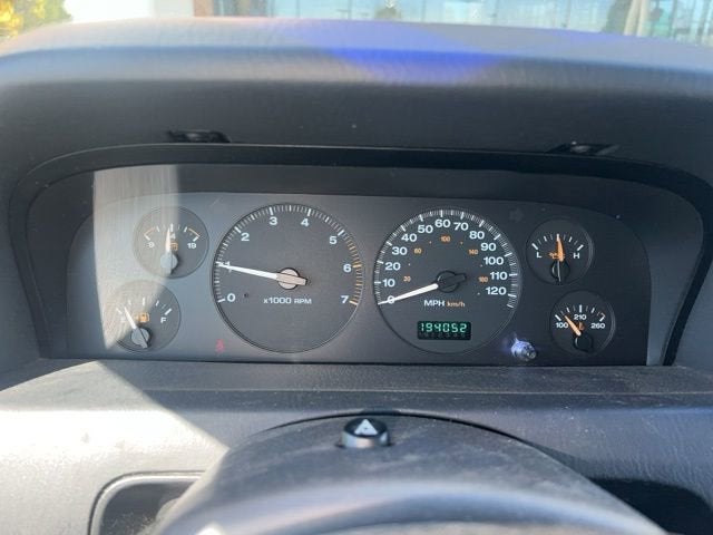 2002 Jeep Grand Cherokee Sport