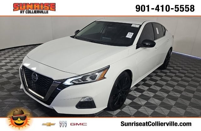 2022 Nissan Altima 2.5 SR