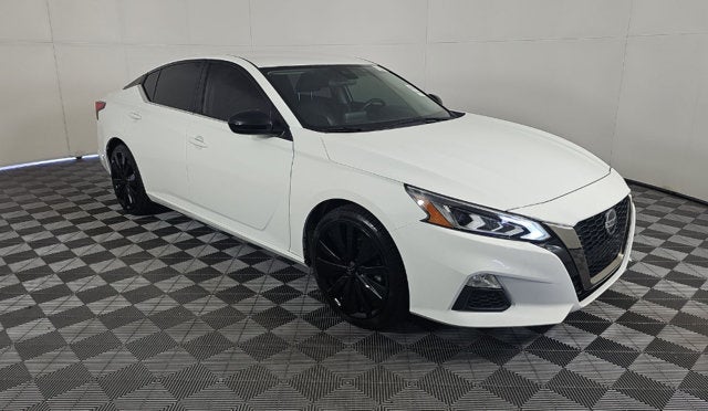 2022 Nissan Altima 2.5 SR