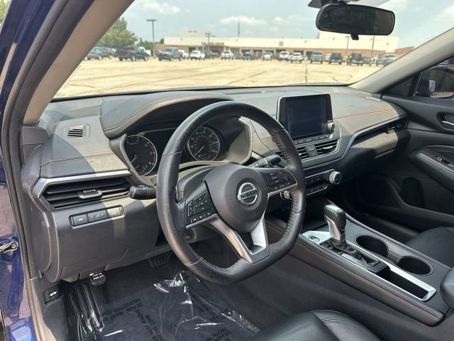 2022 Nissan Altima SR FWD