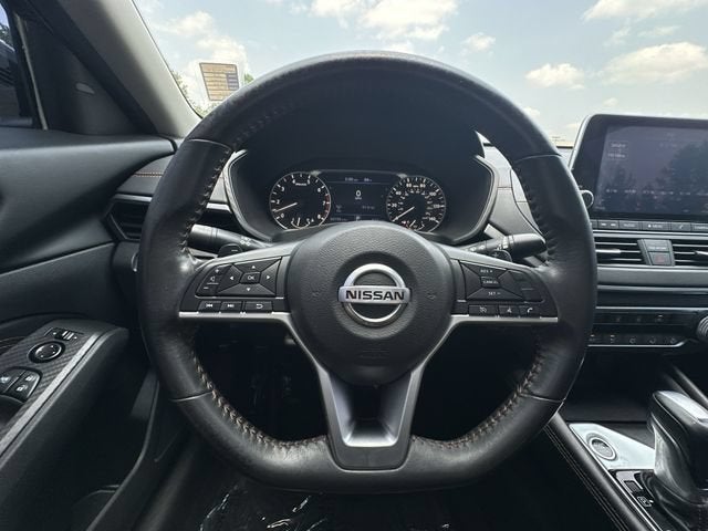 2022 Nissan Altima SR FWD