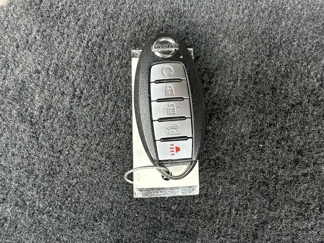 2022 Nissan Altima SR FWD
