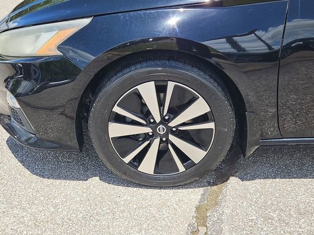2021 Nissan Altima SV FWD