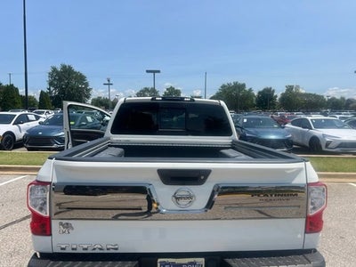 2018 Nissan TITAN Platinum Reserve