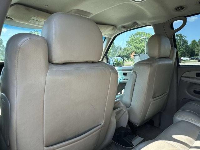 2001 Chevrolet Suburban LS