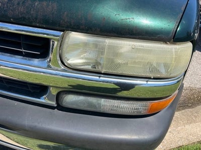 2001 Chevrolet Suburban LS