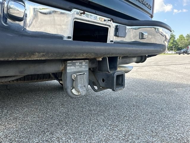2001 Chevrolet Suburban LS