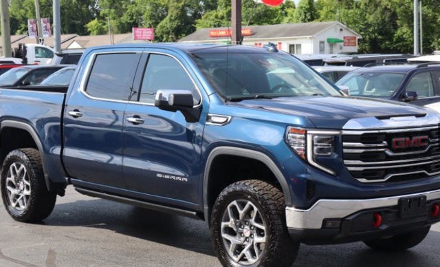 2023 GMC Sierra 1500 SLT