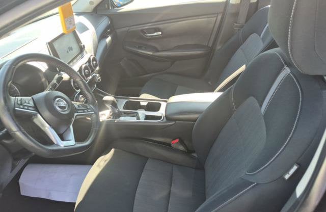 2021 Nissan Sentra SV Xtronic CVT
