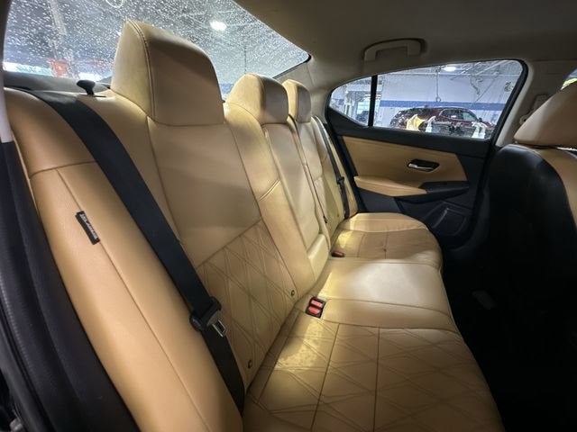 2022 Nissan Sentra SV Xtronic CVT