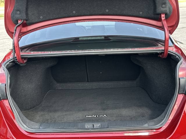 2024 Nissan Sentra SV Xtronic CVT