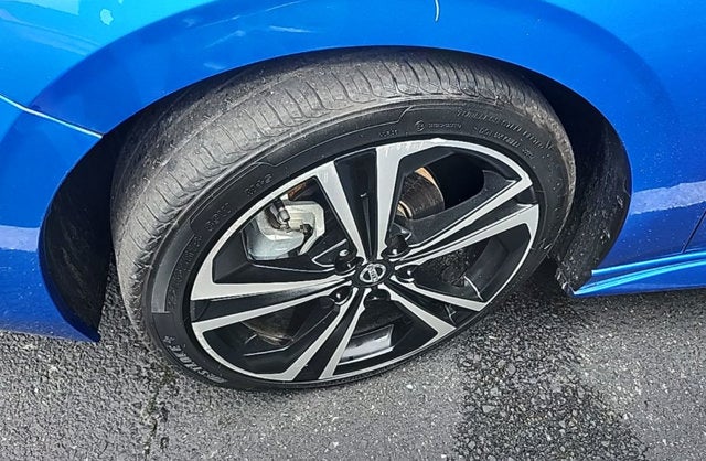 2021 Nissan Sentra SR Xtronic CVT