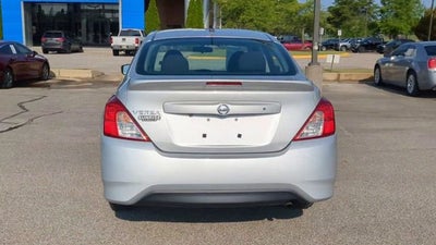 2019 Nissan Versa Sedan S Plus