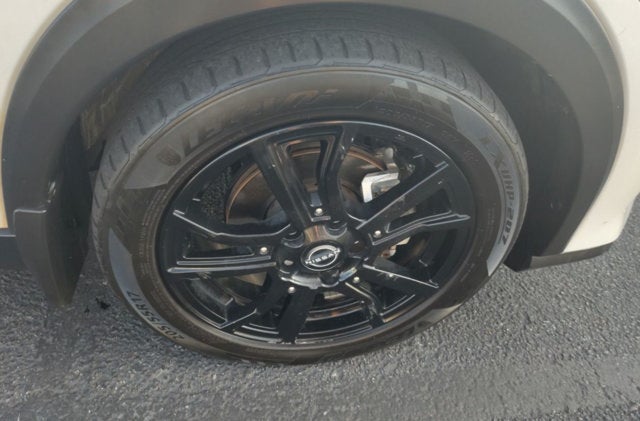 2022 Nissan Kicks SR Xtronic CVT
