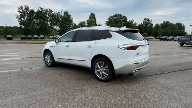 2022 Buick Enclave Essence
