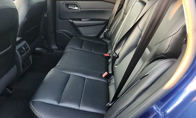 2022 Nissan Rogue SL FWD