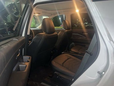 2025 Nissan Pathfinder Platinum 4WD