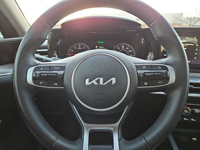 2023 Kia K5 EX