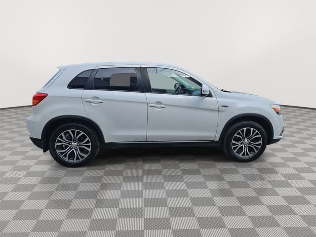 2019 Mitsubishi Outlander Sport ES 2.0