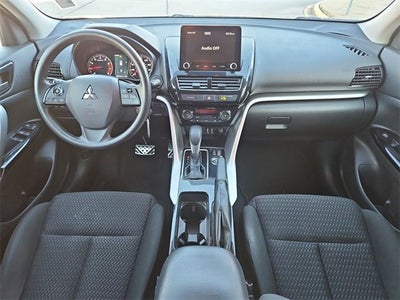 2022 Mitsubishi Eclipse Cross LE