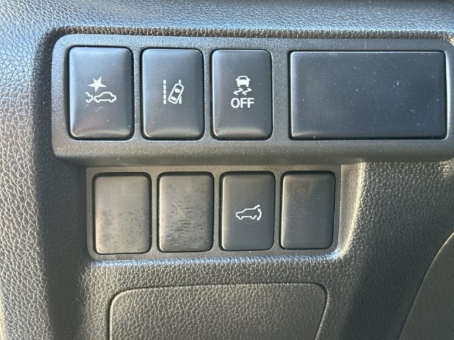 2025 Mitsubishi Eclipse Cross SE