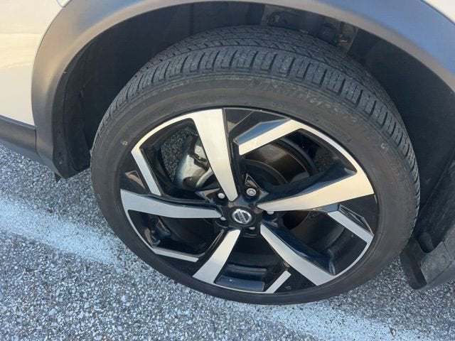 2022 Nissan Rogue Sport SL AWD Xtronic CVT