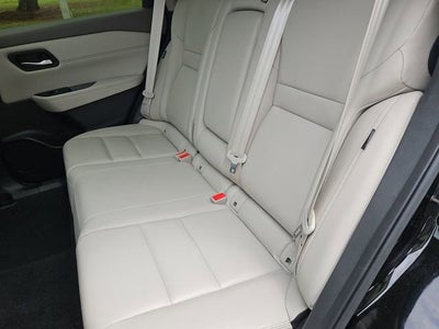 2023 Nissan Rogue SL FWD