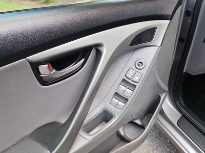 2012 Hyundai Elantra Limited PZEV