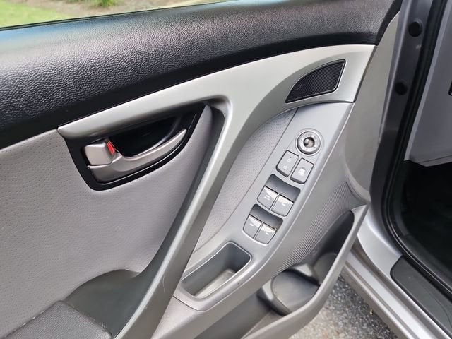 2012 Hyundai Elantra Limited PZEV