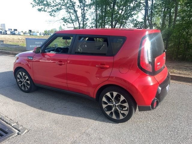 2016 Kia Soul +